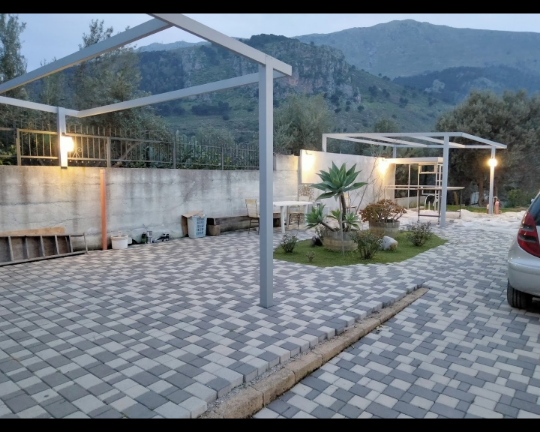 Terreno attrezzato per soggiorno