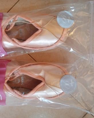 Scarpe da punta Freed ClassicPRO n.36- 3 1/2 NUOVE