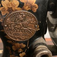 Antica macchina da cucire Junket & Ruh