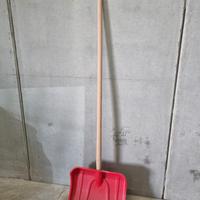 pala spazza neve