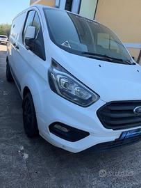 Ford transit custom ibrido