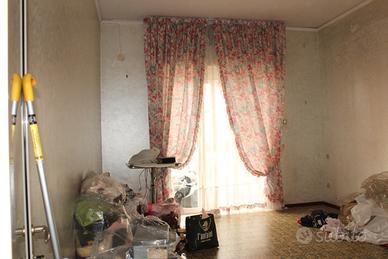 Bagnoli- 100 mq in parco con posto auto