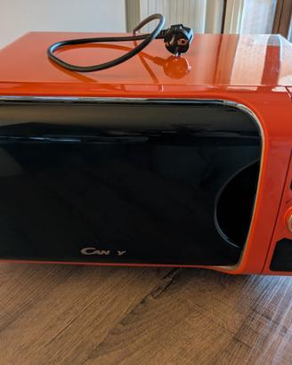 Forno microonde Candy stile vintage 