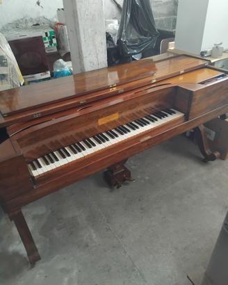 Pianoforte storico PLEYEL del 1841. Restaurato.