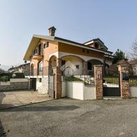 PORZIONE DI BIFAMILIARE A GIAVENO