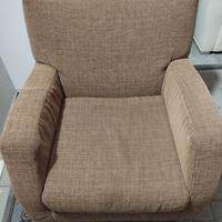 Poltroncina in tessuto