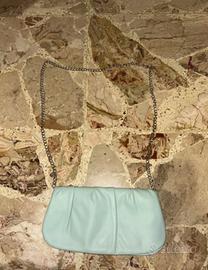 Borsa pochette Carpisa verde acqua con catena