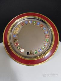 piatto metallico con stemmi polizia