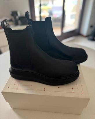 Alexander McQueen Chelsea Boots Uomo Nere TG 42