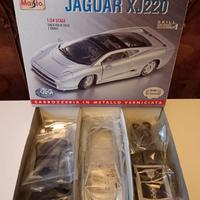 JAGUAR XJ220 Maisto gig 1/24 Completa in box