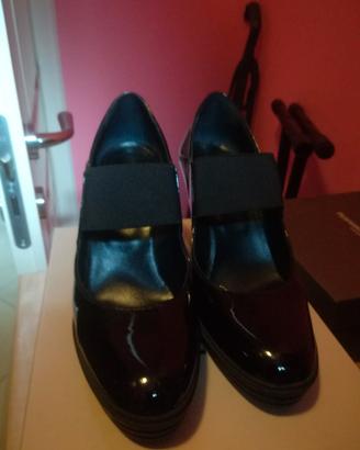 Scarpa con tacco Hogan numero 36