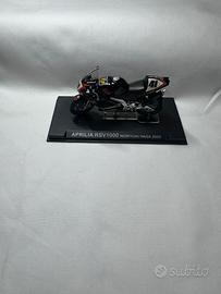 Aprilia RSV1000 - Noriyuki Haga - 2002 - #41