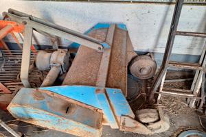 trinciatrice/fresatrice agricola ( tagliaerba)