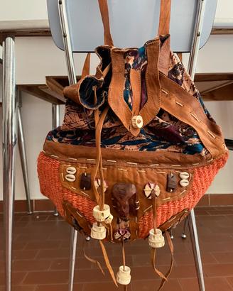 Borsa di paglia africana
