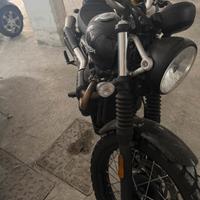 Triunph Srambler 900