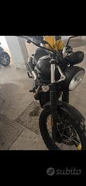 Triunph Srambler 900