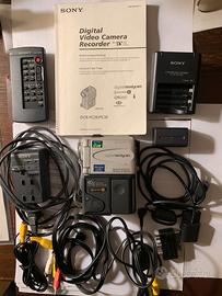 DIGITAL VIDEO CAMERA RECORDER SONY  DCR - PC 3E