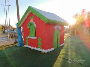 Casetta di Natale Gonfiabile