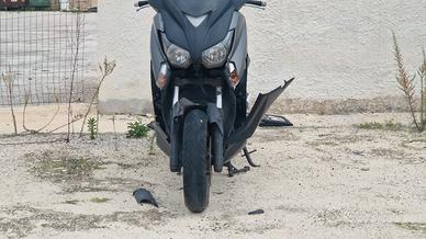 Yamaha Xmax 250