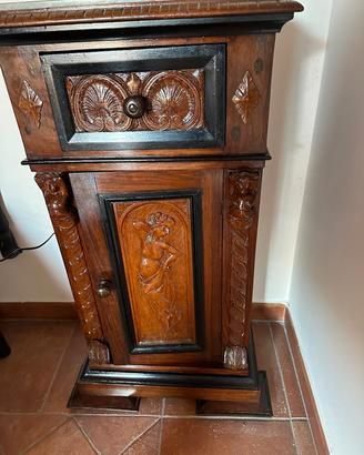 Coppia di comodini fine 700 Barocco Siciliano