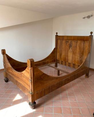 Letto stile impero a barca '850