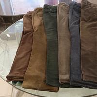 Pantaloni da uomo come nuovi
