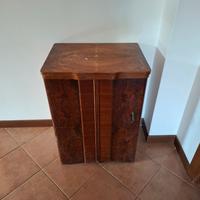 mobile con macchina da cucire singer