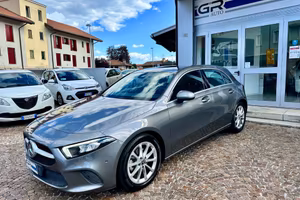 Mercedes-benz A 180 d Automatic Sport -Neopatentat