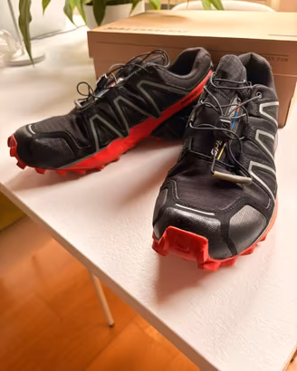 Scarpa uomo marca Salomon