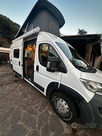 Furgone camperizzato tetto a soffietto