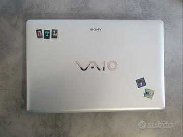 Sony Vaio PCG-71211M (NON funzionante)