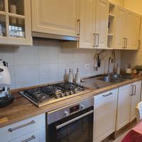 CUCINA CON LAVELLO E PIANO COTTYRA