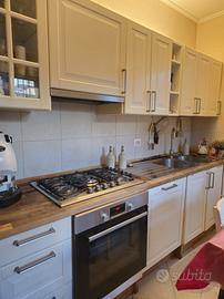 CUCINA CON LAVELLO E PIANO COTTYRA