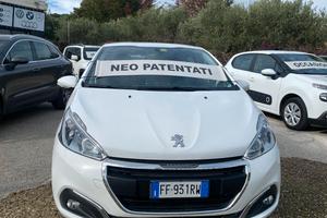 Peugeot 208 BlueHDi 75 5 porte Allure