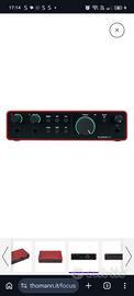 focusrite 2i2 . monitor studio 