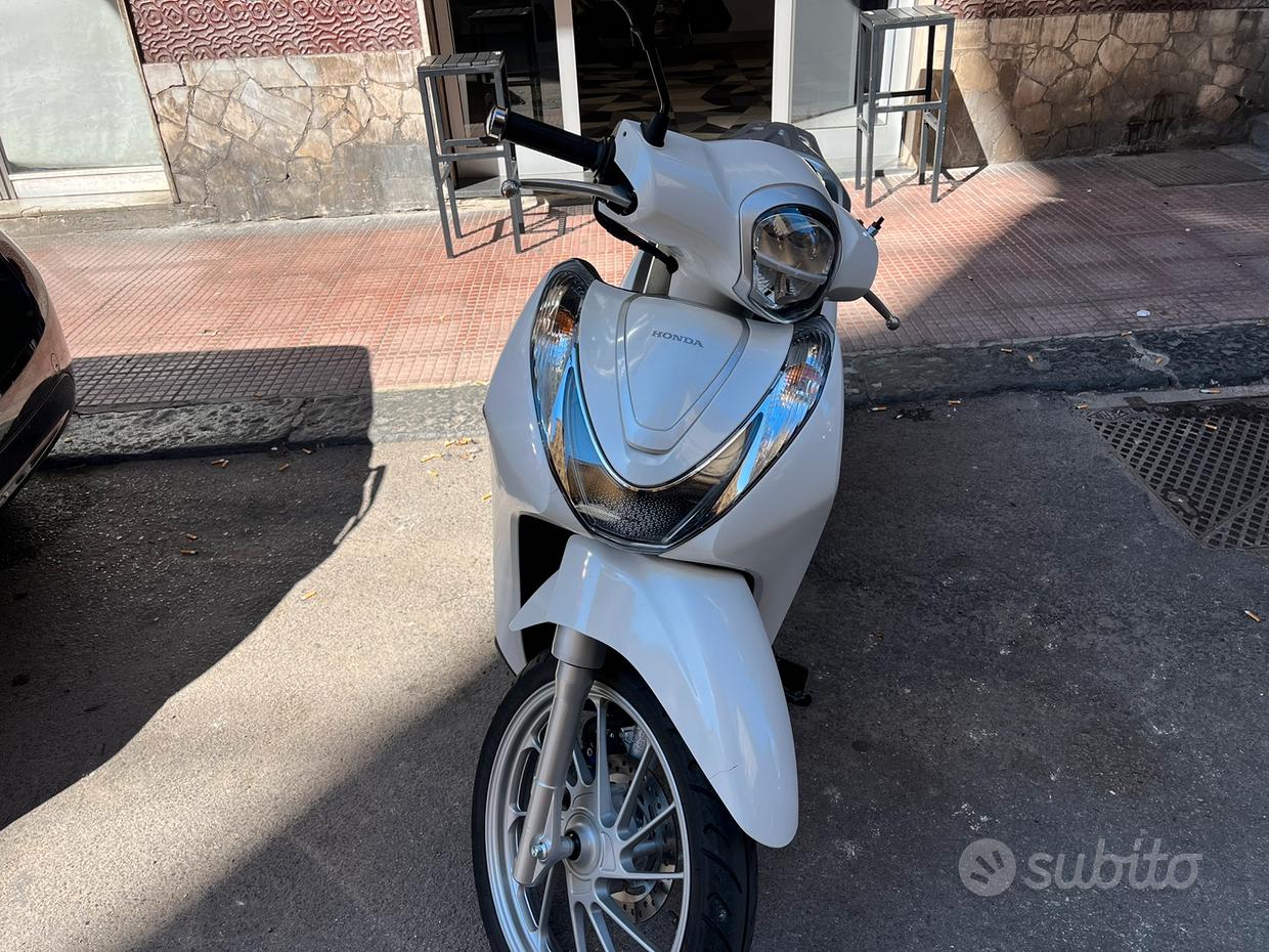 Sh 125 Sh300 2014 Sh 300 Due Ruote Sh 125 Usato Honda Sh Subito