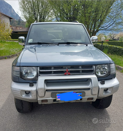 Pajero Mitsubishi v20 vd21 diesel autocarro