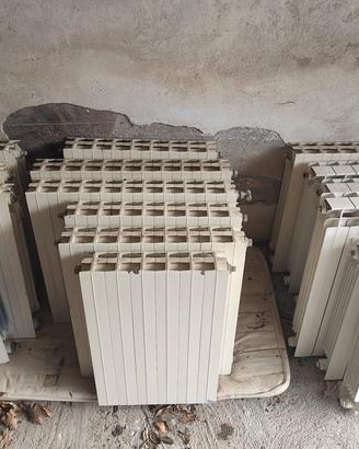 Radiatori/Termosifoni in alluminio