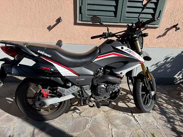 Keeway TXM 125