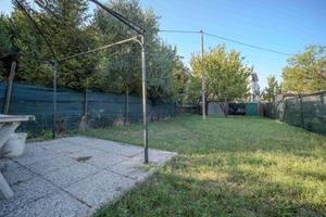 Casa indipendente di 144 m² con 5 locali a Campi B