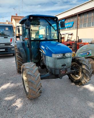 trattore new holland tn75d