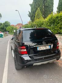 Mercedes ML320