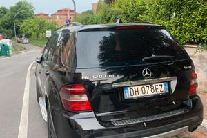 Mercedes ML320