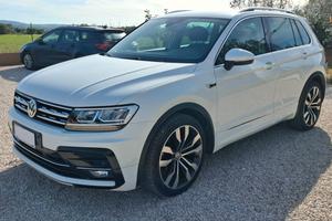 Volkswagen Tiguan 2.0 Tdi R-Line *UNIPROPRIETARIO*