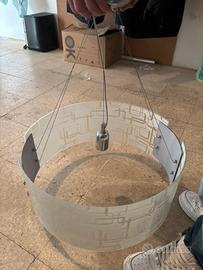 Lampadario a sospensione moderno in vetro satinato