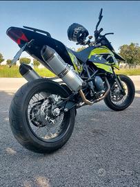 KTM 690sm 