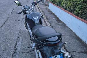Moto suzuki sv650