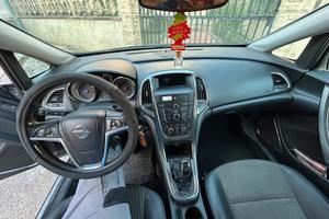 Opel Astra Sports Tourer 1.7 CDTI 110CV (2011)