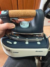 Ferro da stiro Ariete 2200
