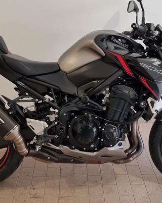 Kawasaki Z900 - 2023 - 10.000 km